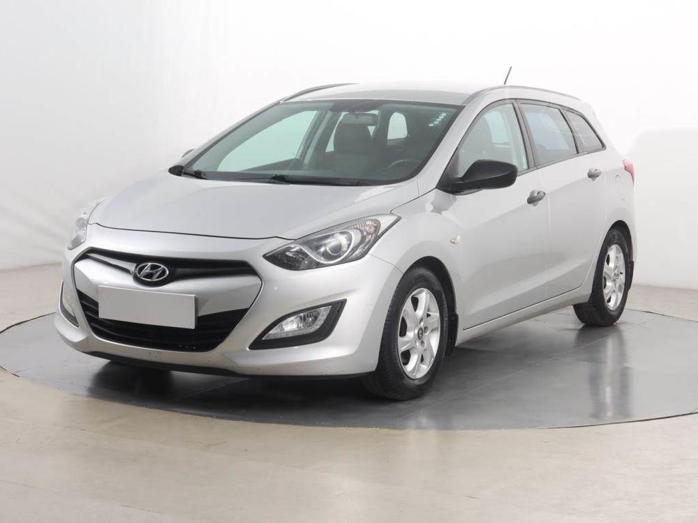 Hyundai i30 1.6 MPI, Serv.kniha, Klima