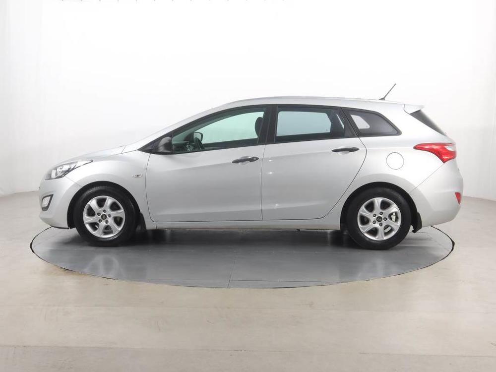 Hyundai i30 1.6 MPI, Serv.kniha, Klima