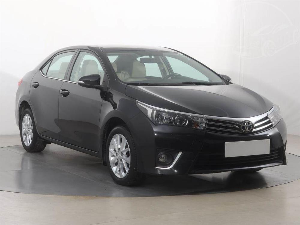 Toyota Corolla 1.6 Valvematic, Luna