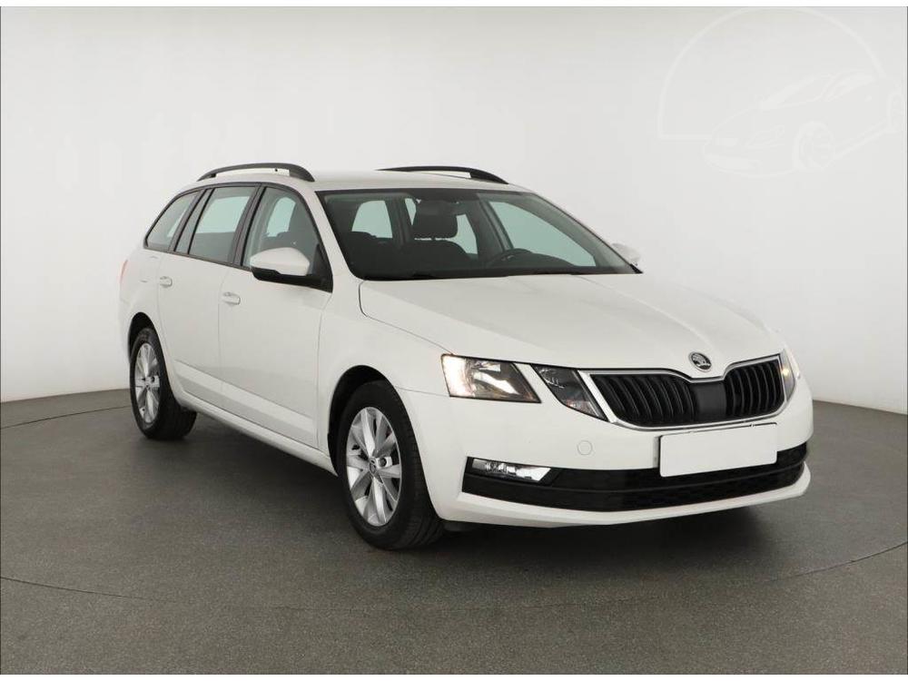 Škoda Octavia 1.6 TDI, ČR,1.maj, Serv.kniha