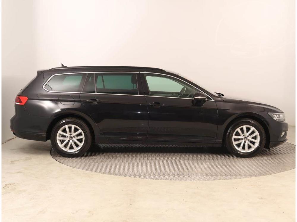 Volkswagen Passat 2.0 TDI, Business, Automat