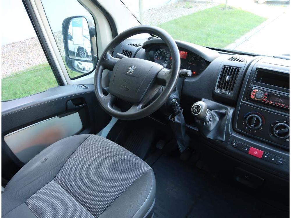 Peugeot Boxer 2.2 HDi, 330, L1H1, Nov v R