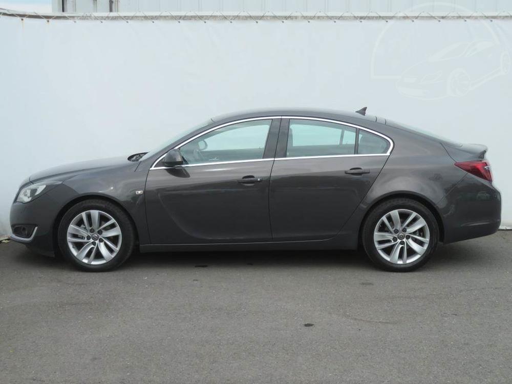 Opel Insignia 2.0 CDTI, Serv.kniha, Ke