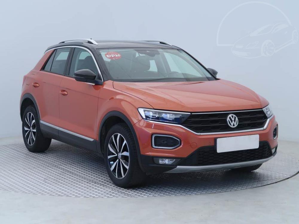 Volkswagen T-Roc 1.5 TSI, ČR,1.maj