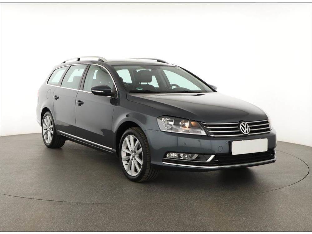 Prodm Volkswagen Passat 2.0 TDI, Highline, R,1.maj