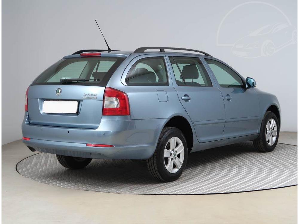 koda Octavia 1.6 TDI, Automatick klima