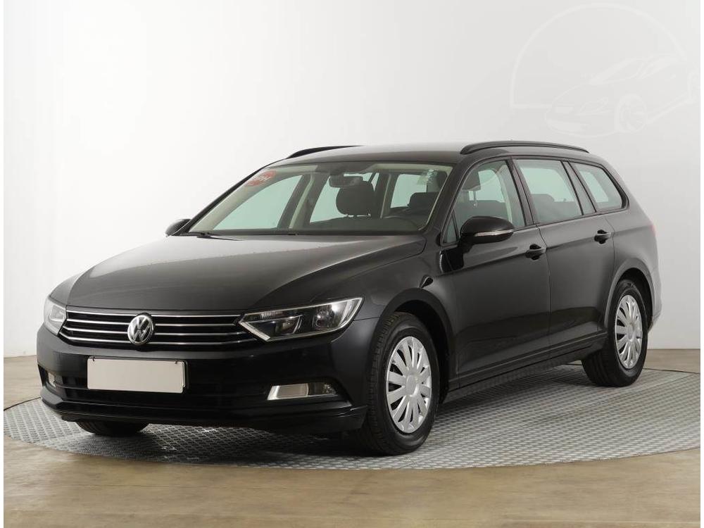 Volkswagen Passat 2.0 TDI, Automat, Navi