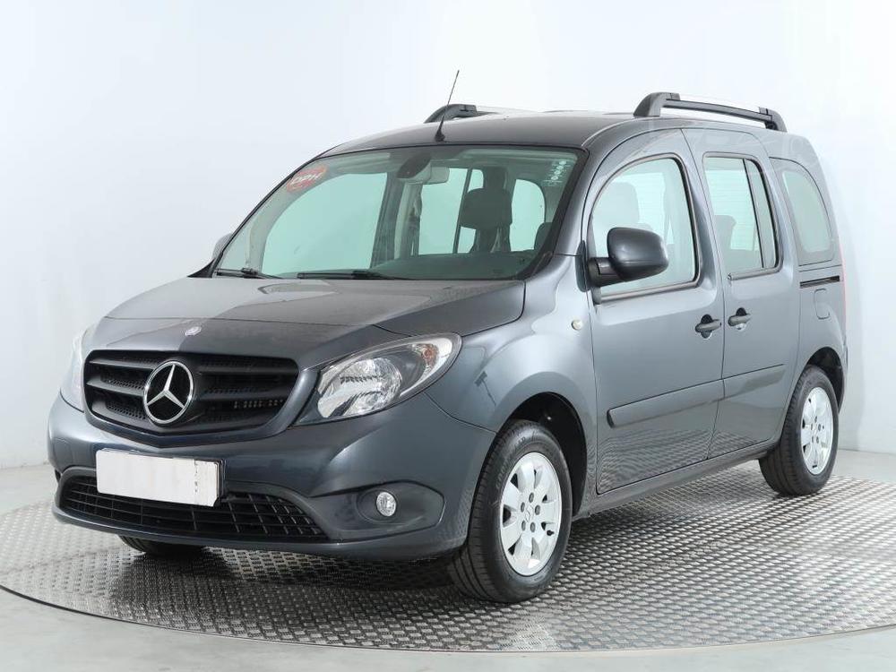 Mercedes-Benz Citan 111 CDI, 5Mst, R, DPH