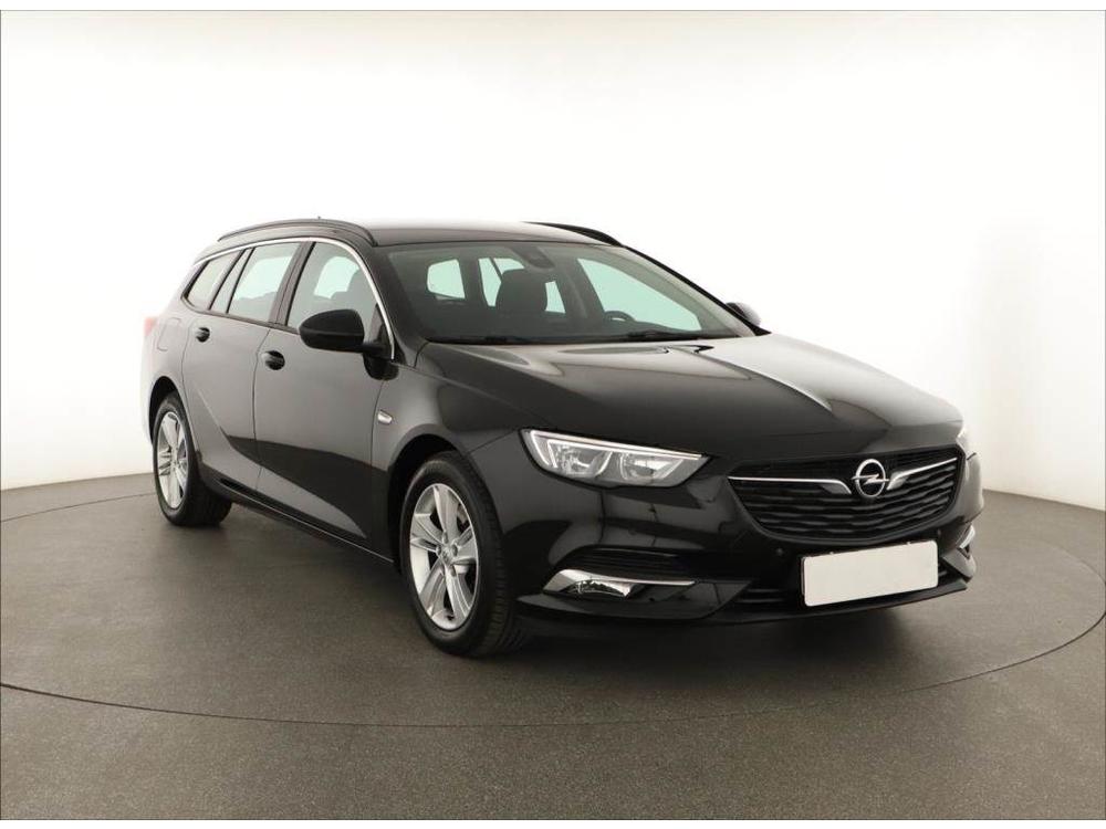 Opel Insignia 2.0 CDTI, Automat, Serv.kniha