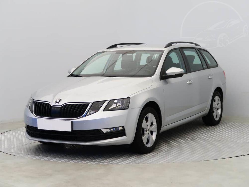 koda Octavia 1.6 TDI, Ambition, R,1.maj