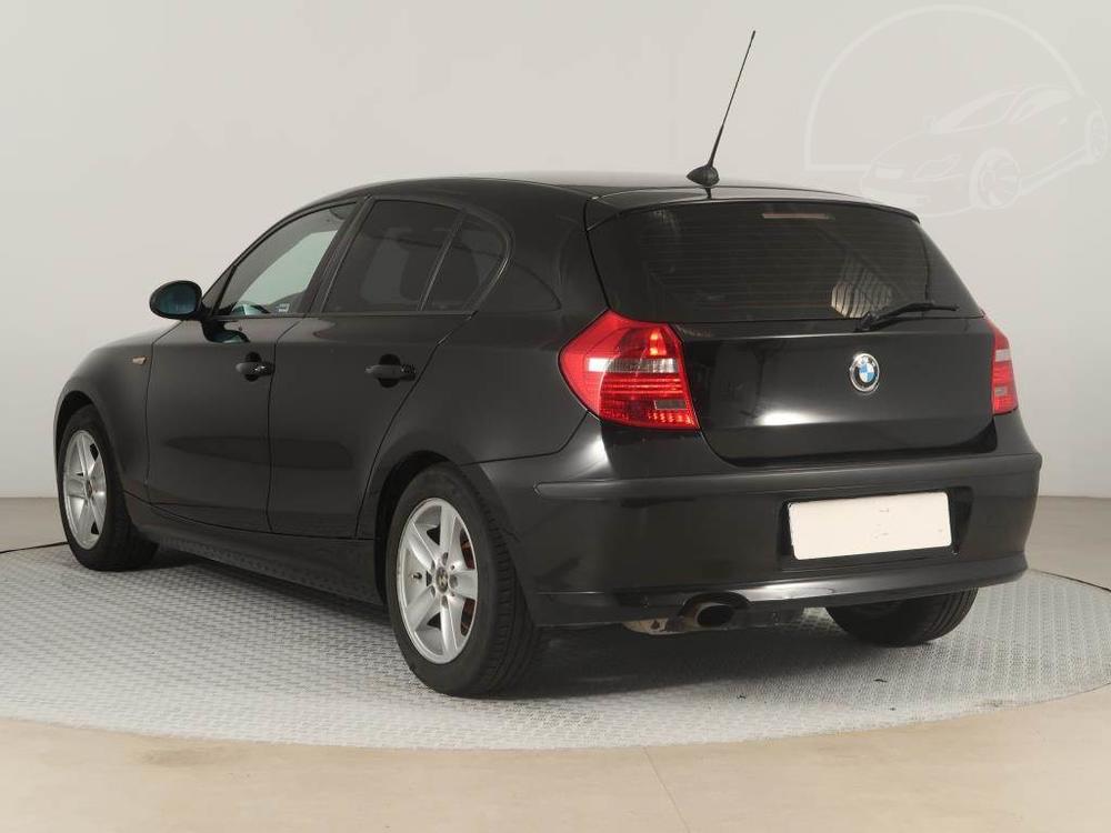 BMW 116 116i, Automatick klima