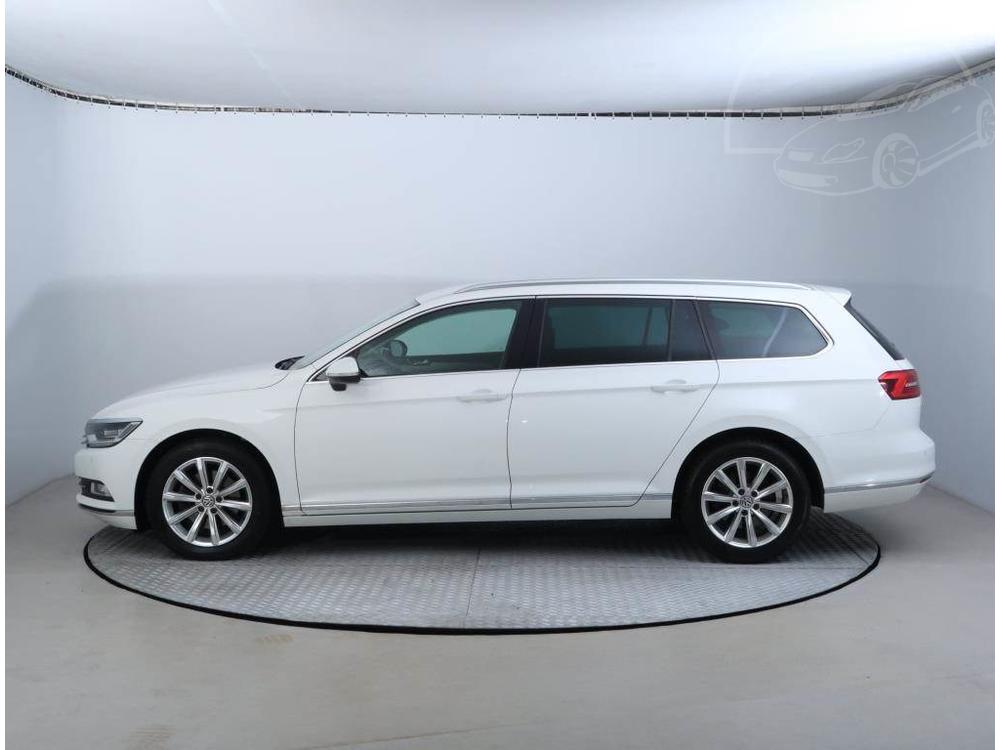 Volkswagen Passat 2.0 TDI, Automat, R,2.maj