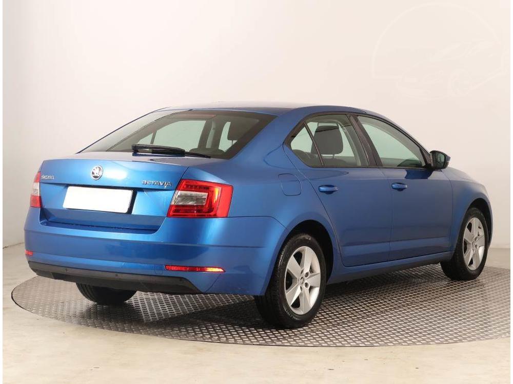 koda Octavia 1.6 TDI, R,2.maj, Serv.kniha