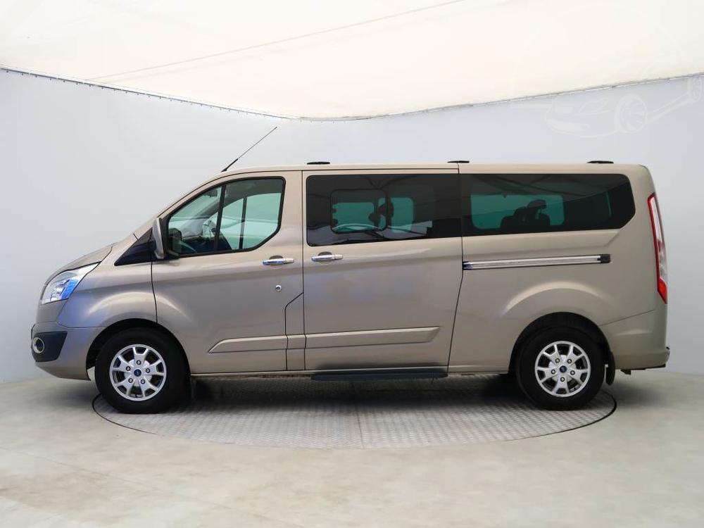 Ford Tourneo Custom 2.2 TDCi, Klima, R, DPH