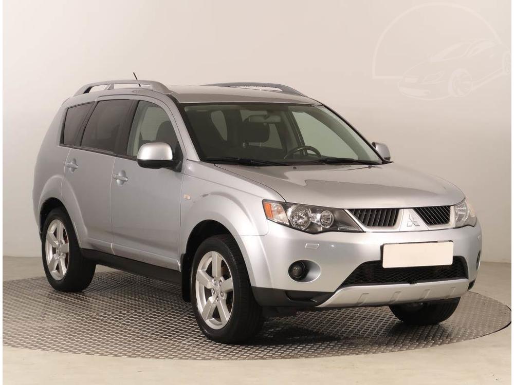 Prodm Mitsubishi Outlander 2.0 DI-D, 4X4, Serv.kniha