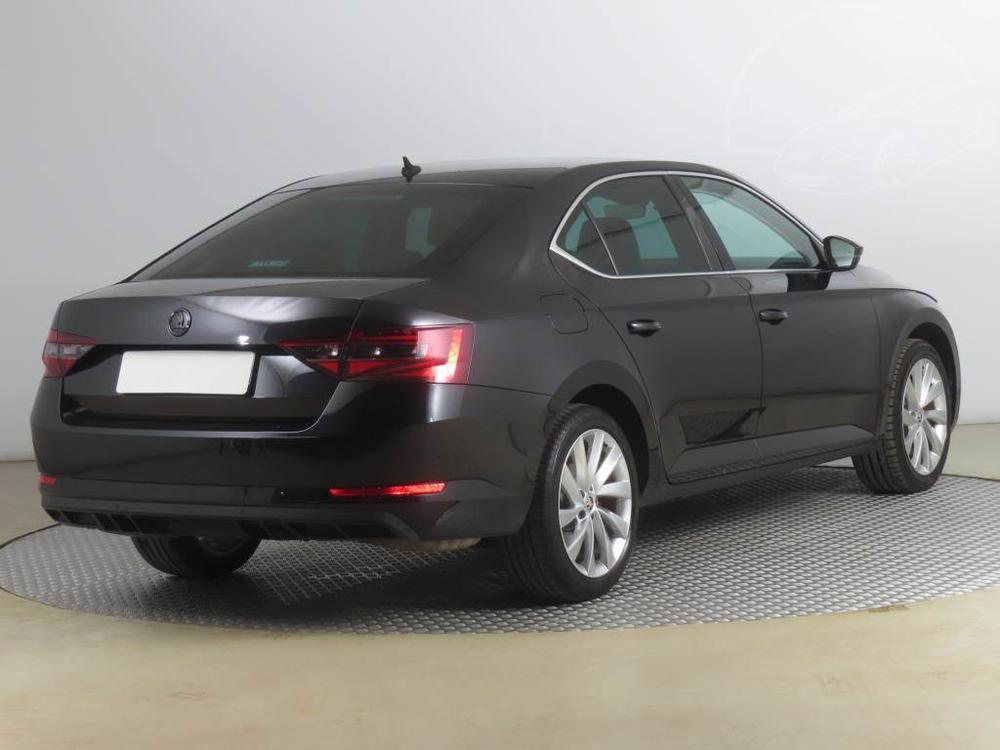 koda Superb 2.0 TSI, Style Plus, Automat