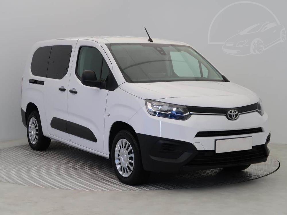 Prodm Toyota ProAce City Verso Maxi 1.5 D-4D, 5Mst, Klima