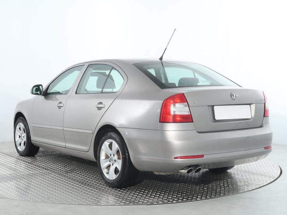 koda Octavia 1.4 TSI, Serv.kniha, Klima