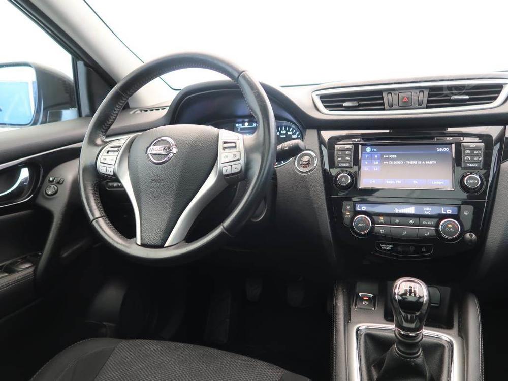 Nissan Qashqai 1.6 DIG-T, Serv.kniha, Navi