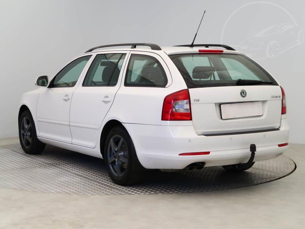 koda Octavia 1.8 TSI, Klima, El. okna