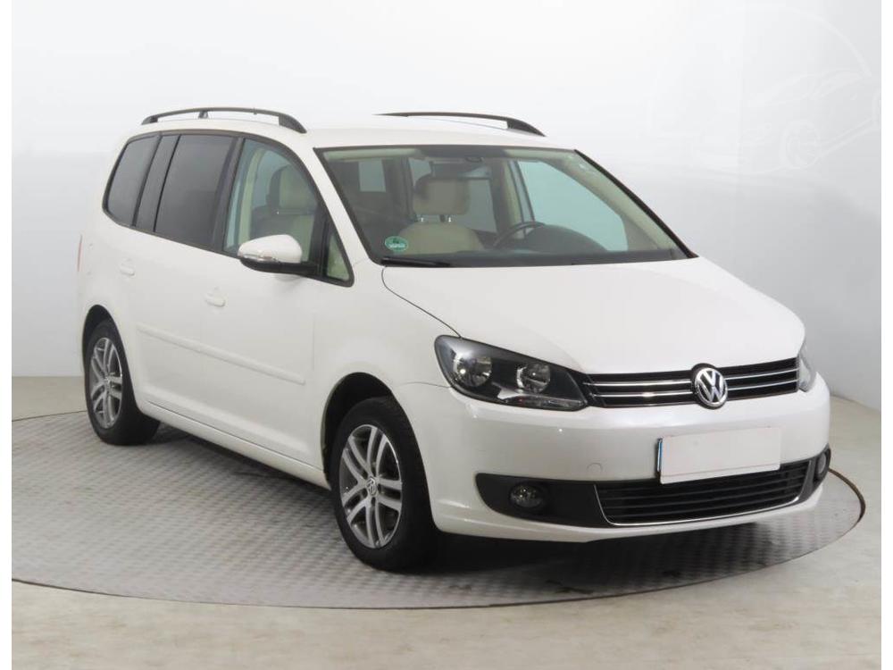 Volkswagen Touran 1.4 TSI CNG, Automat, 7 míst