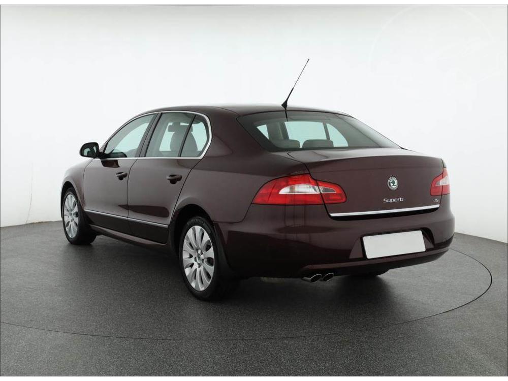 koda Superb 1.8 TSI, Elegance, Serv.kniha