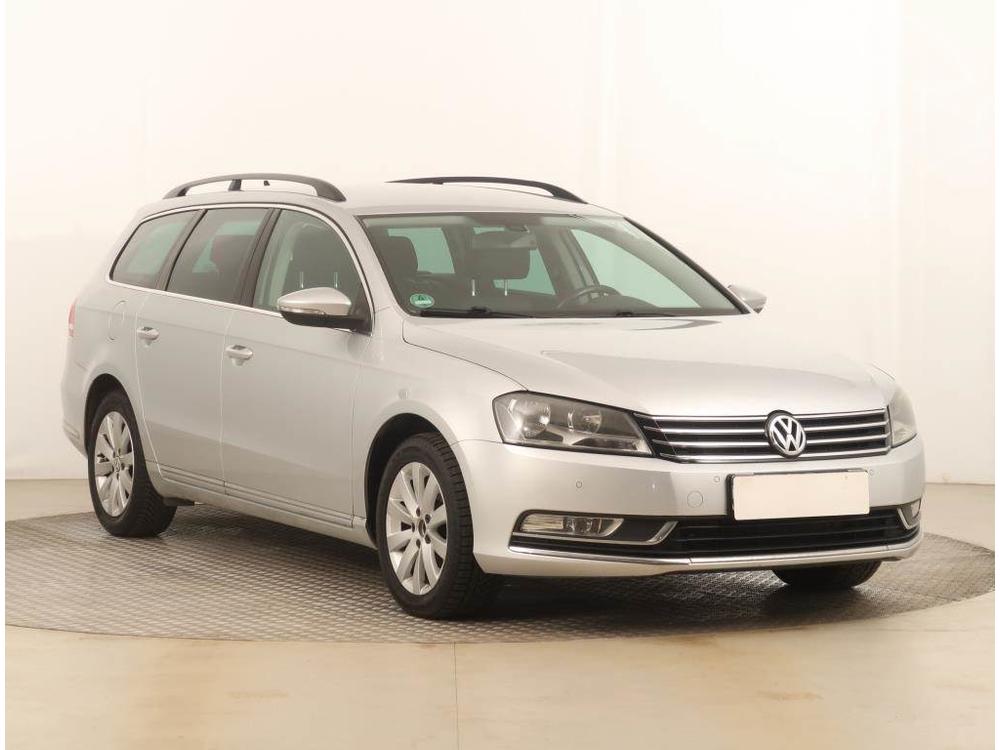 Volkswagen Passat 1.4 TSI, Navi