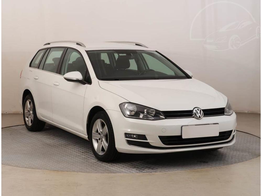 Volkswagen Golf 1.6 TDI, R,2.maj