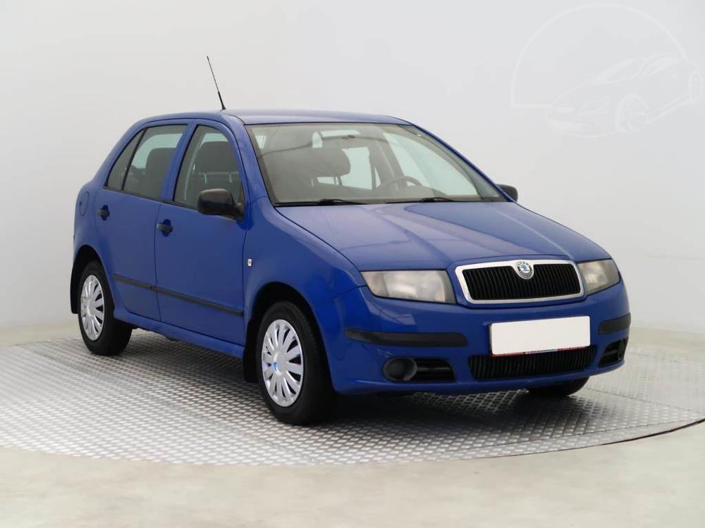 Škoda Fabia 1.2, Serv.kniha, po STK