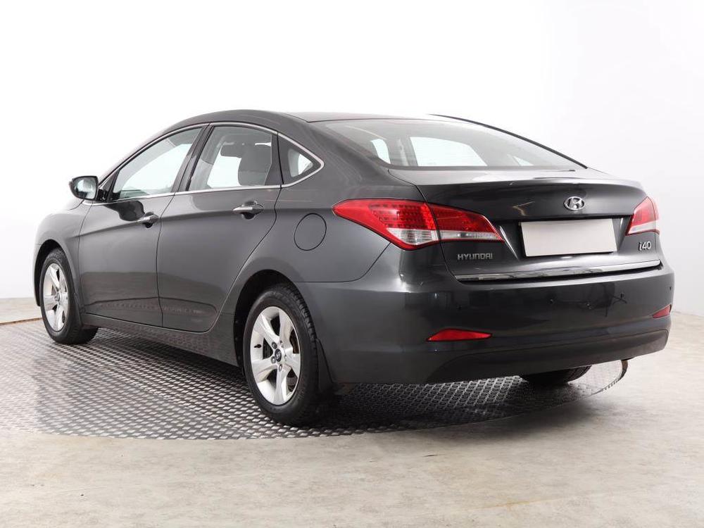 Hyundai i40 1.6 GDI, Automatick klima