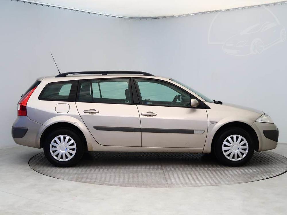 Renault Megane 1.6 16V, R,2.maj, zamluveno