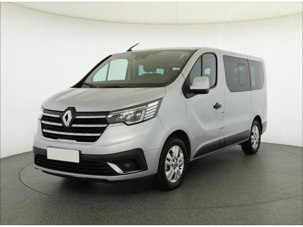 Prodm Renault Trafic 2.0 Blue dCi, Bus, 8Mst