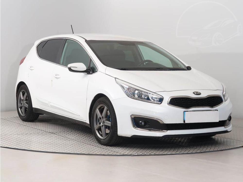 Kia Cee´d 1.6 i, Navi