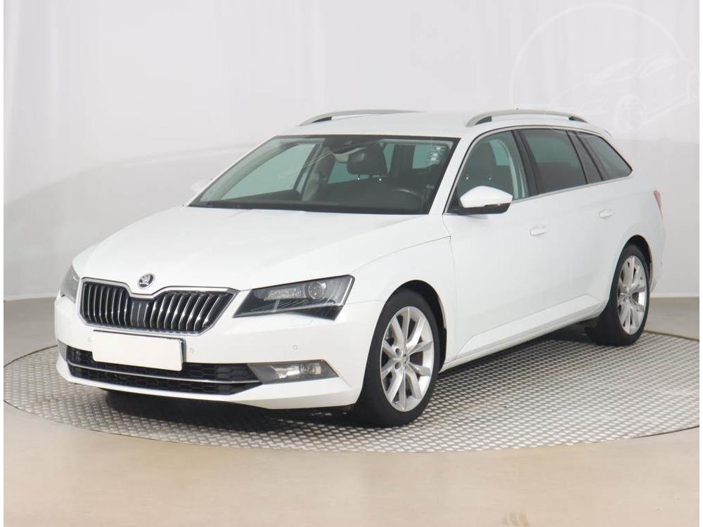 koda Superb 2.0 TDI, Automat, Navi