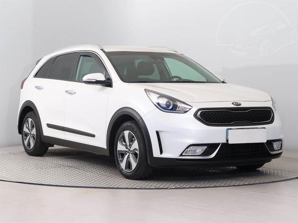 Kia Niro Hybrid, Automat, Kůže, Navi