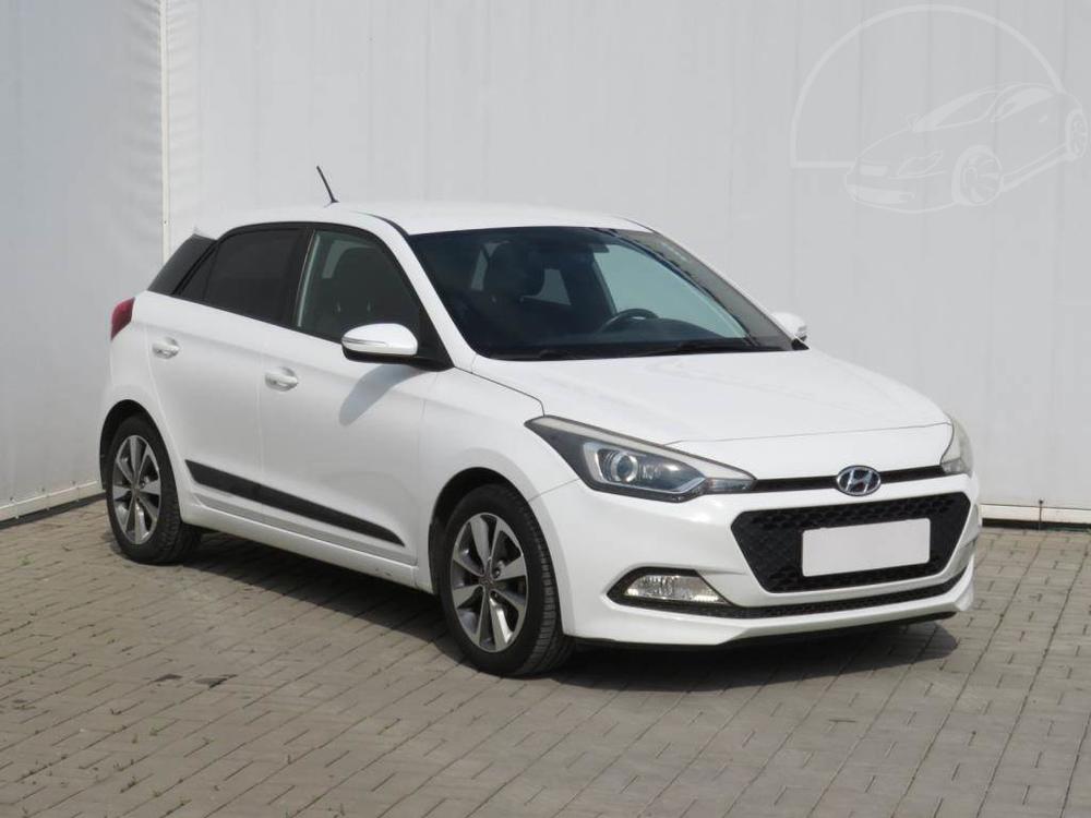 Hyundai i20 1.2, Serv.kniha, Klima