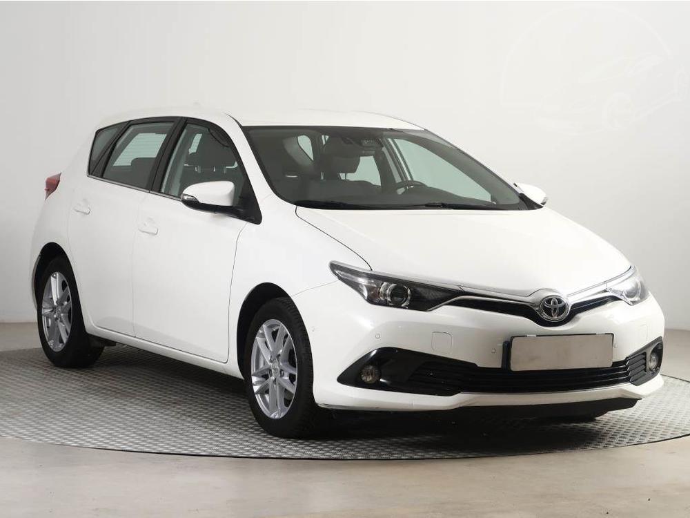 Toyota Auris 1.6 Valvematic, Serv.kniha