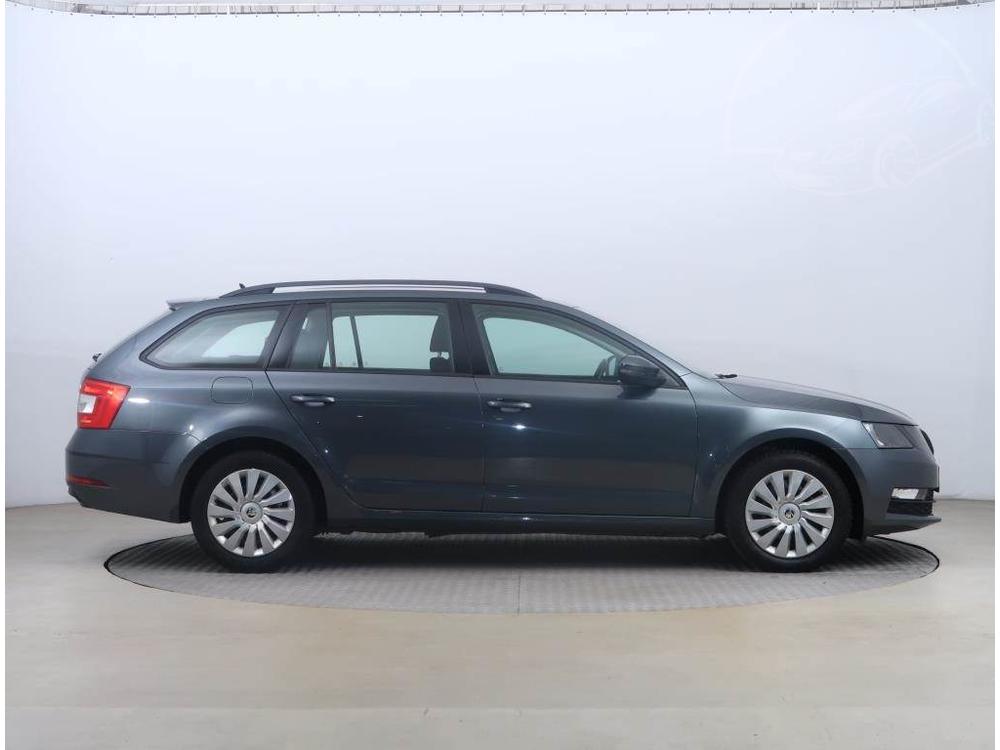 koda Octavia 1.6 TDI, Ambition, Navi