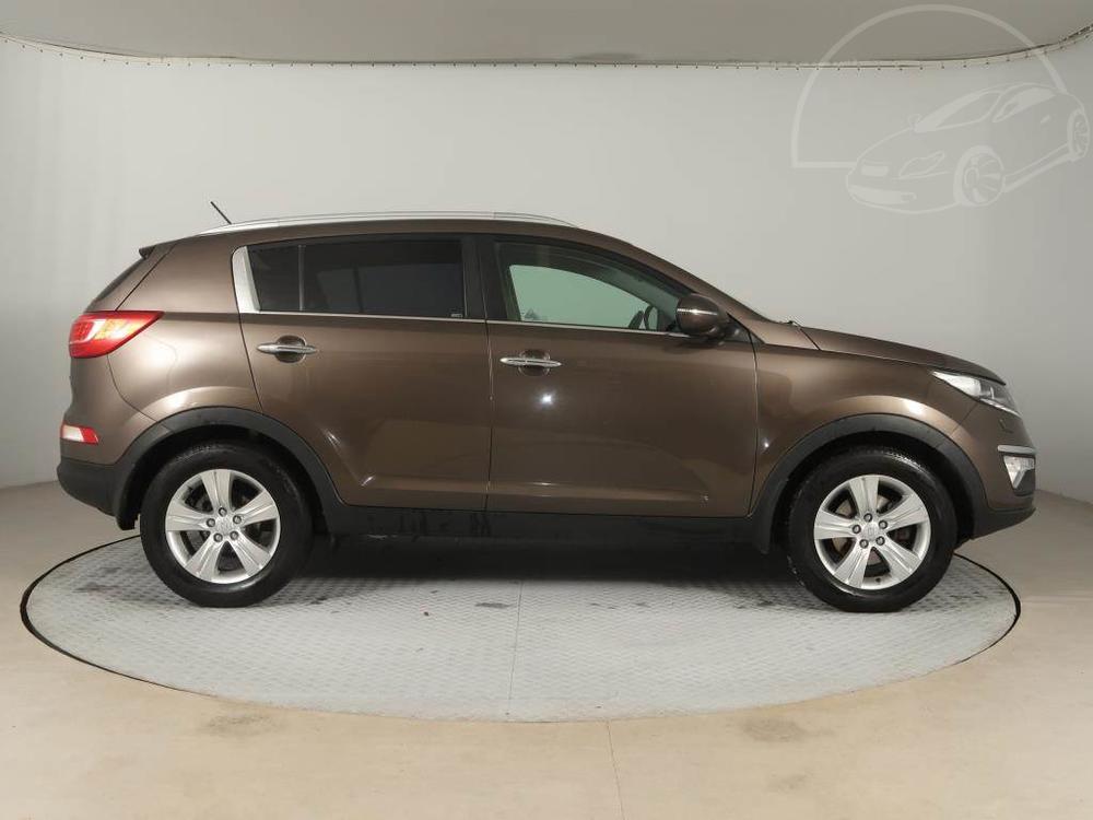 Kia Sportage 1.7 CRDi, Automatick klima