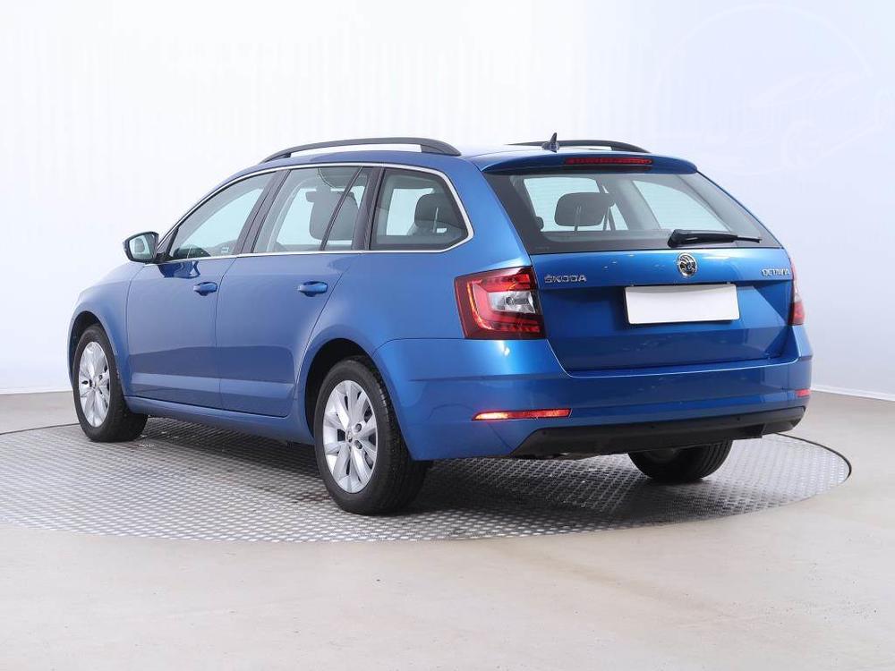 koda Octavia 1.6 TDI, R,1.maj, Serv.kniha