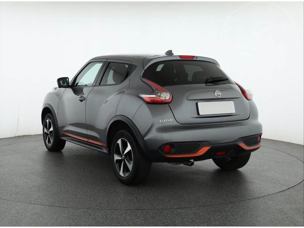 Nissan Juke 1.6 i, Automat, R,2.maj