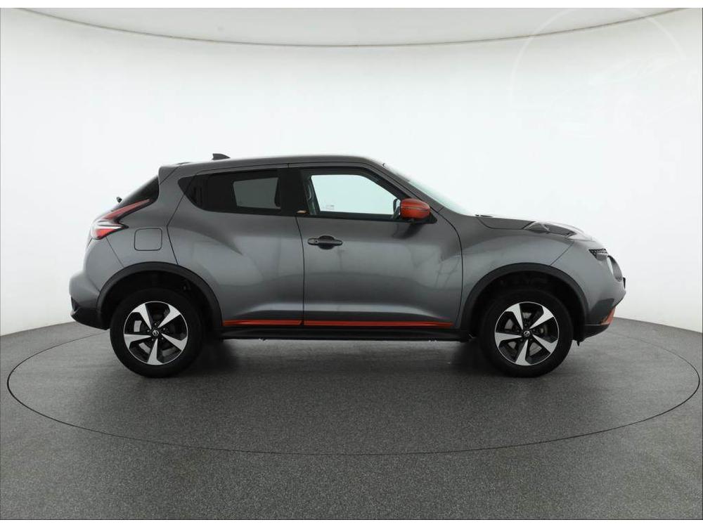 Nissan Juke 1.6 i, Automat, R,2.maj