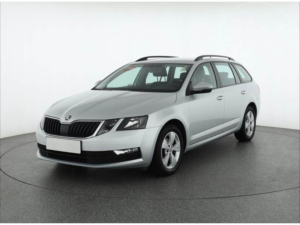 koda Octavia 1.6 TDI, Ambition, R,1.maj