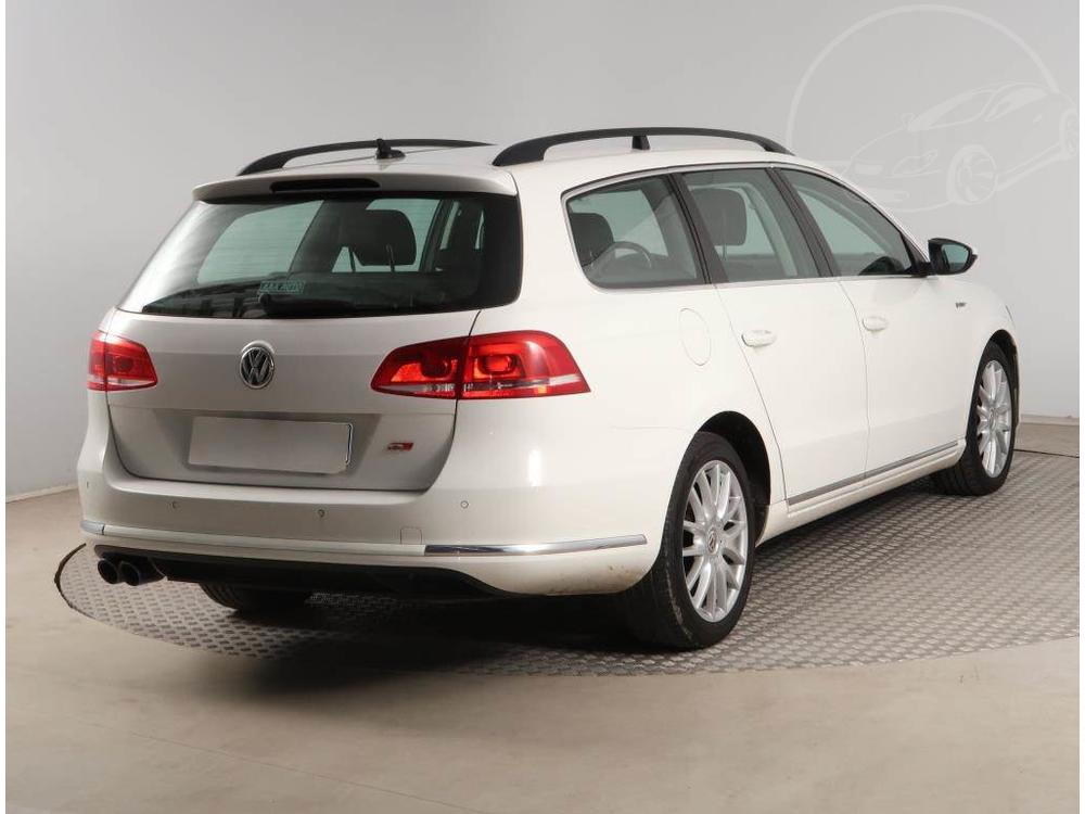 Volkswagen Passat 2.0 TDI, NOV CENA, Automat