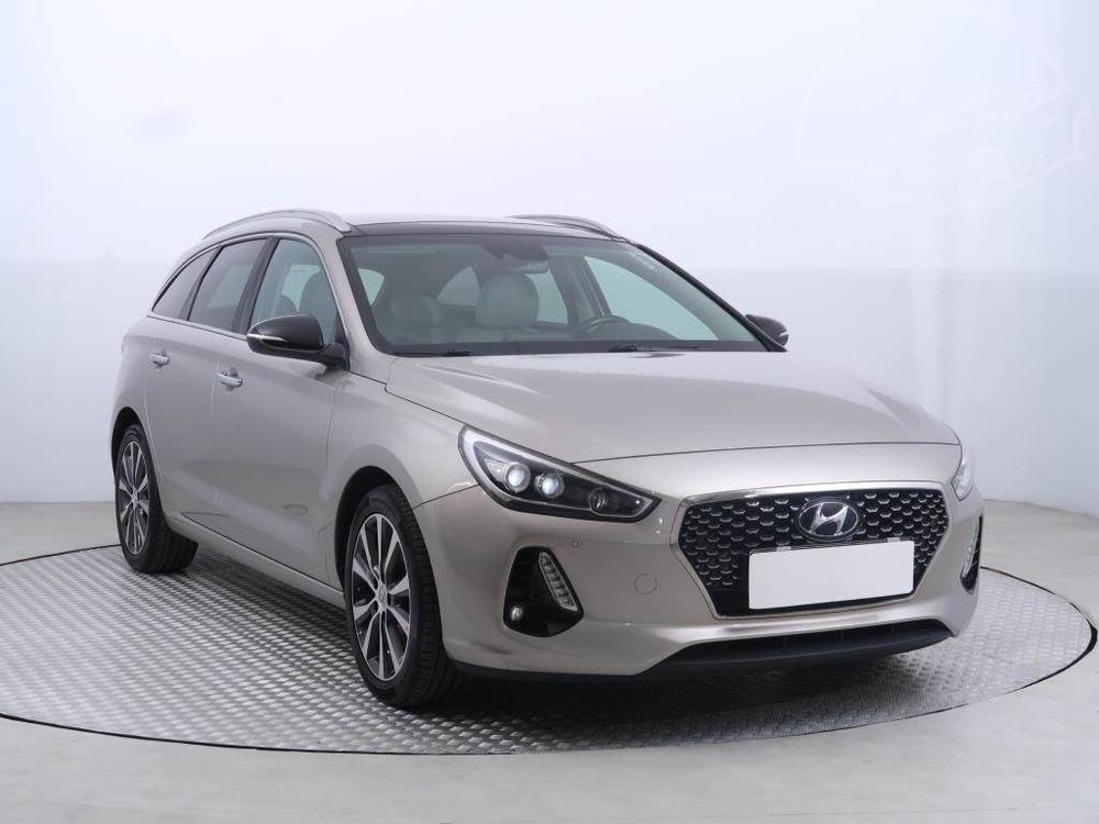 Prodm Hyundai i30 1.4 T-GDI, Weekend, NOV CENA