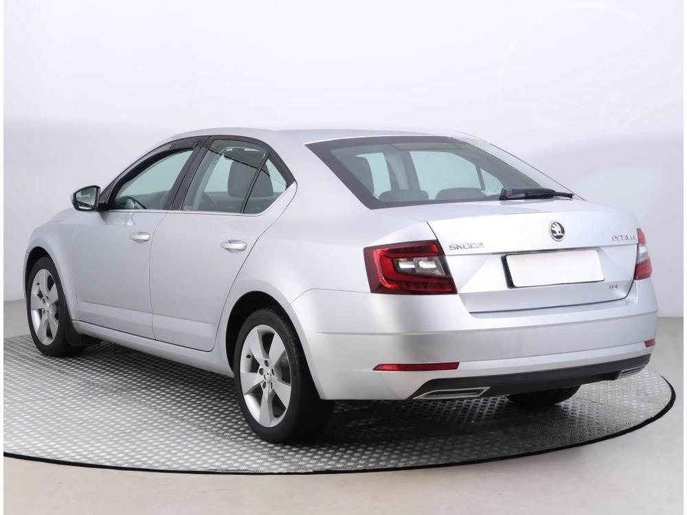 koda Octavia 1.6 TDI, Automatick klima