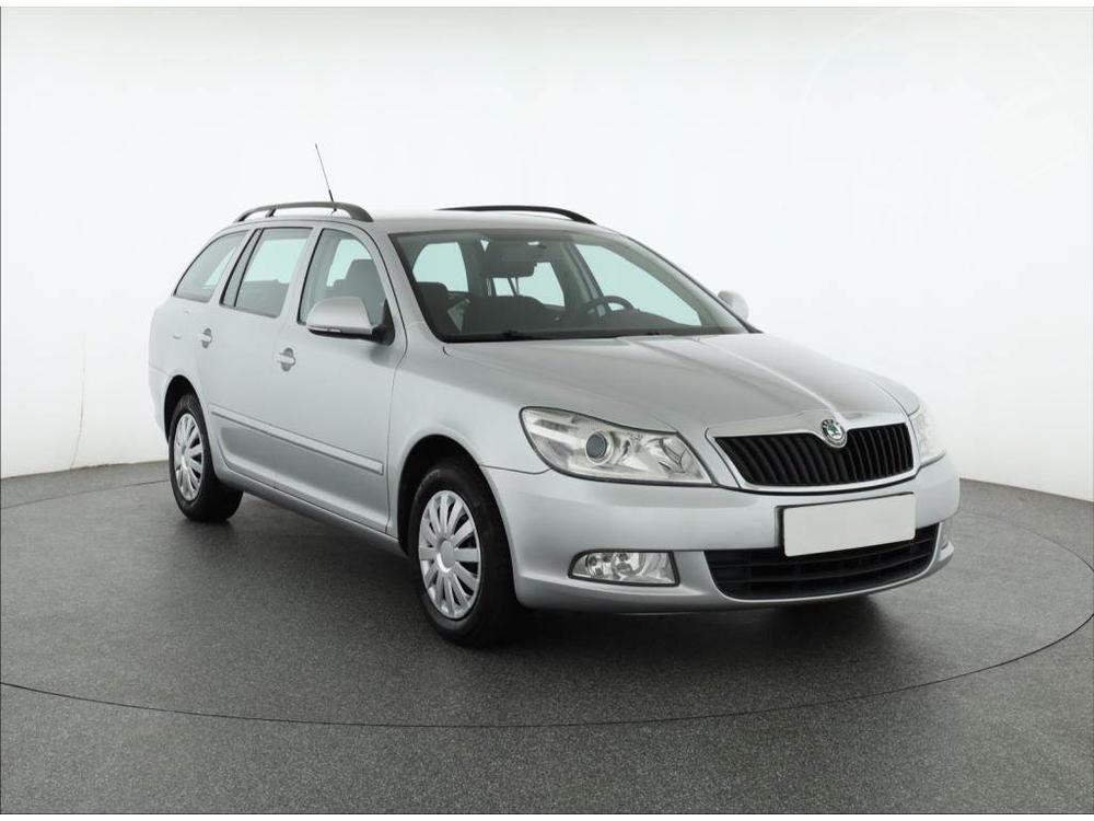 Prodm koda Octavia 1.6 TDI, R,2.maj, Serv.kniha