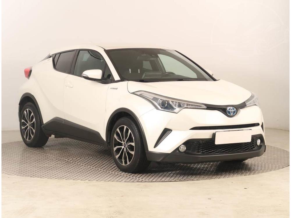 Prodm Toyota C-HR 1.8 Hybrid, Automat