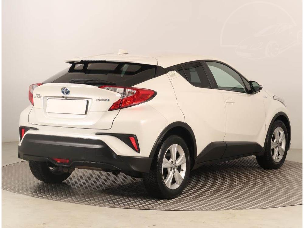 Toyota C-HR 1.8 Hybrid, Automat