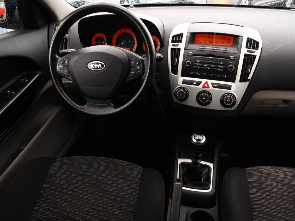 Kia Ceed 1.4 CVVT, po STK